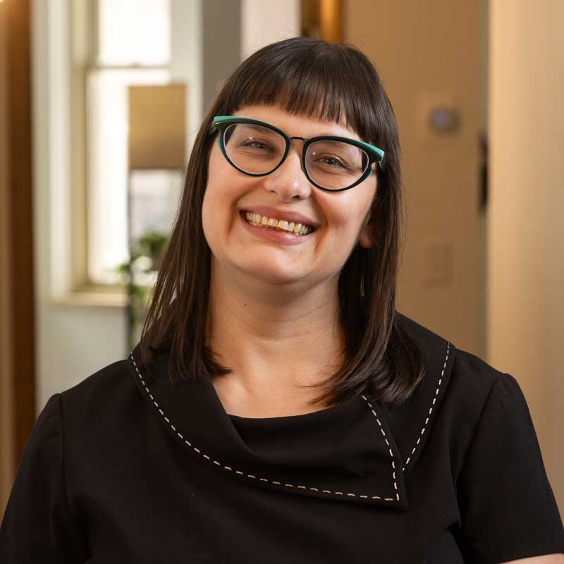 Dr. Leslie Skaistis